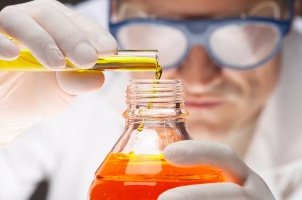 Les relations de scientifiques avec l'industrie chimique éclatent au grand jour